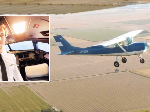 Pilot havada ucagin kapisini acip atladi 8fKnlH3U